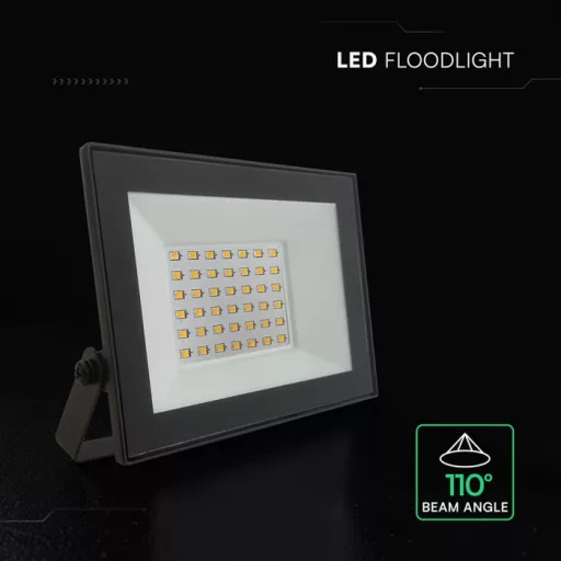 V-TAC 30W LED reflektor 110° 4000K fekete házas - 24419