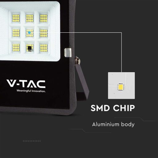 V-TAC 6W LED napelemes (SOLAR) reflektor távirányítóval 120° 4000K fekete házas  - 6965