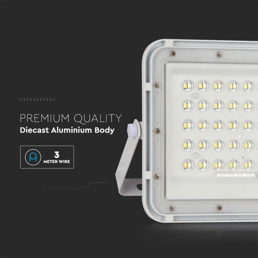 V-TAC 8W LED napelemes (SOLAR) reflektor távirányítóval 120°4000K fehér házas  - 7842