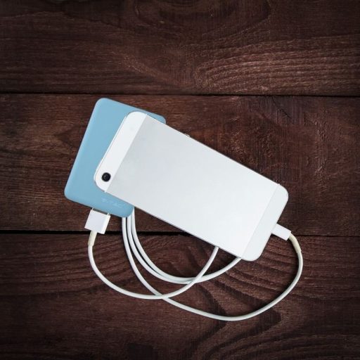 V-TAC Powerbank (hordozható töltő) 5000mAh világoskék - 8195
